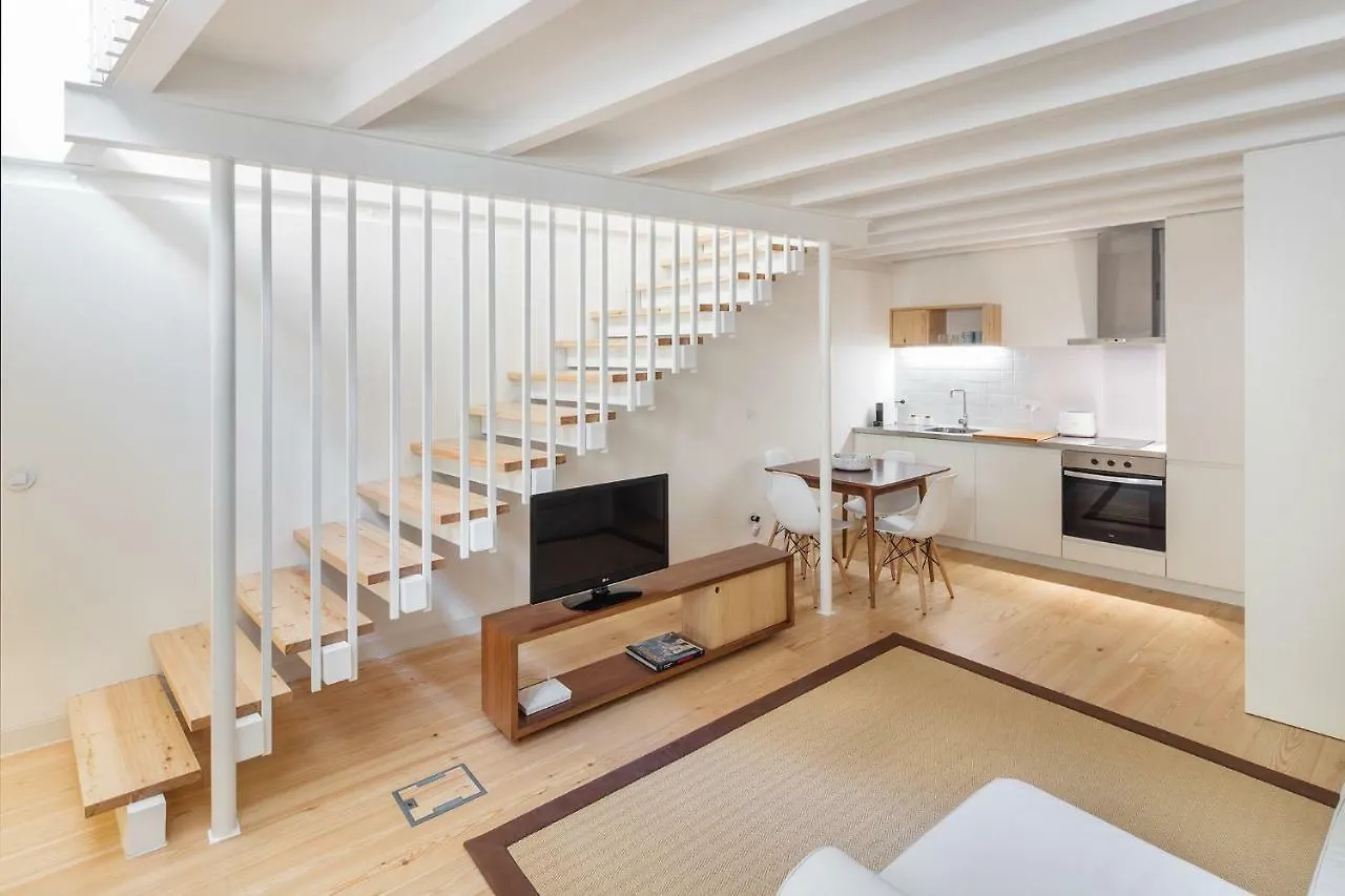 Glory Days Lisbon Apartments